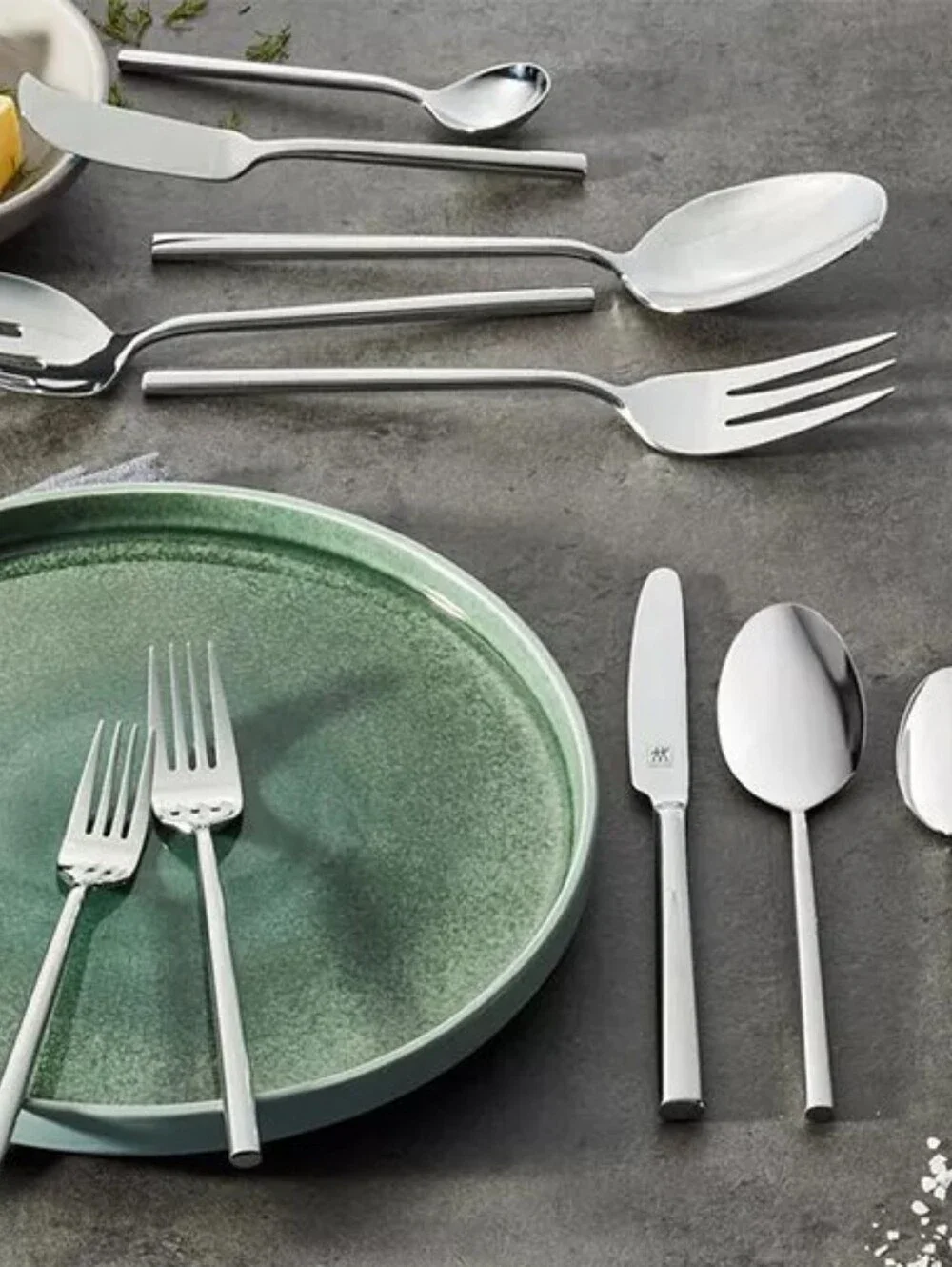 ZWILLING Aberdeen 45-pc 18/10 Stainless Steel Flatware Set.